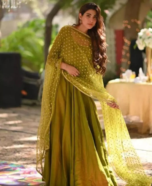 Green Silk Embroidered Maxi Dress 3 Piece in Pakistan – Wedding & Party Wear Suit