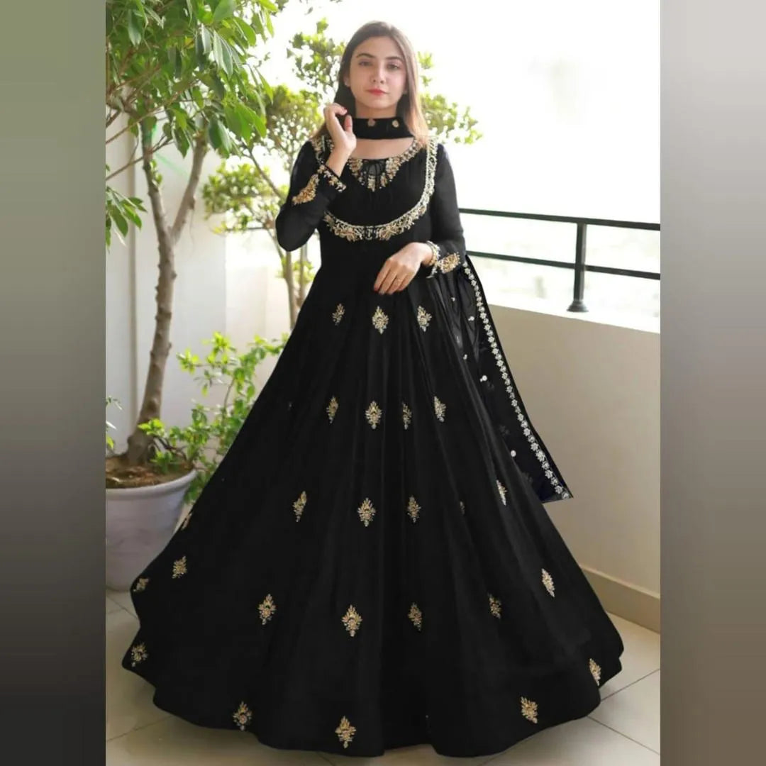 Black Organza Embroidered Maxi Suit 3 Piece in Pakistan – Wedding & Party Wear Dress with Dupatta
